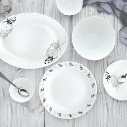 Black Magic Dinner Set